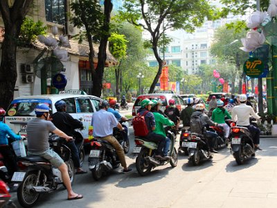 Feb 07 - HCMC - Street Views and Hanging by the Pool